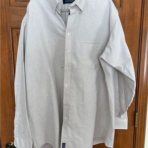 Men's Light Gray Button Down Shirt